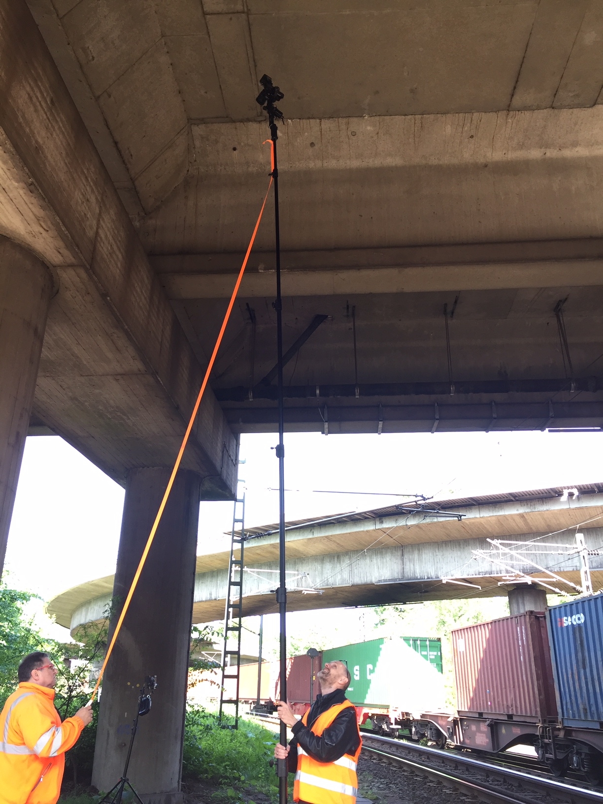 Betoninspektion_Stativ Betoninspektion mit Stativ